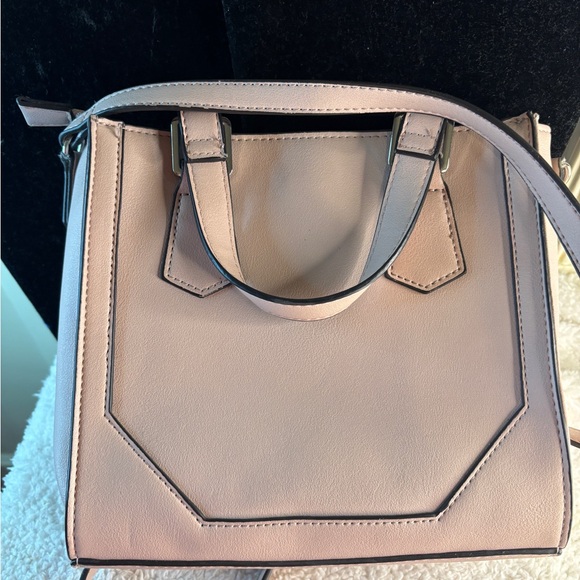 Steve Madden Convertible Crossbody with Scarf 🧣 color Light Pink - Picture 6 of 11